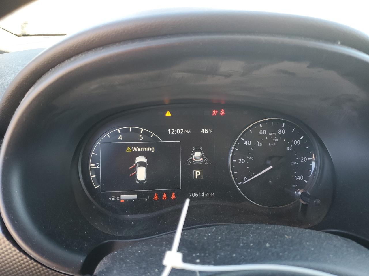 Nissan Kicks Sv Image 12