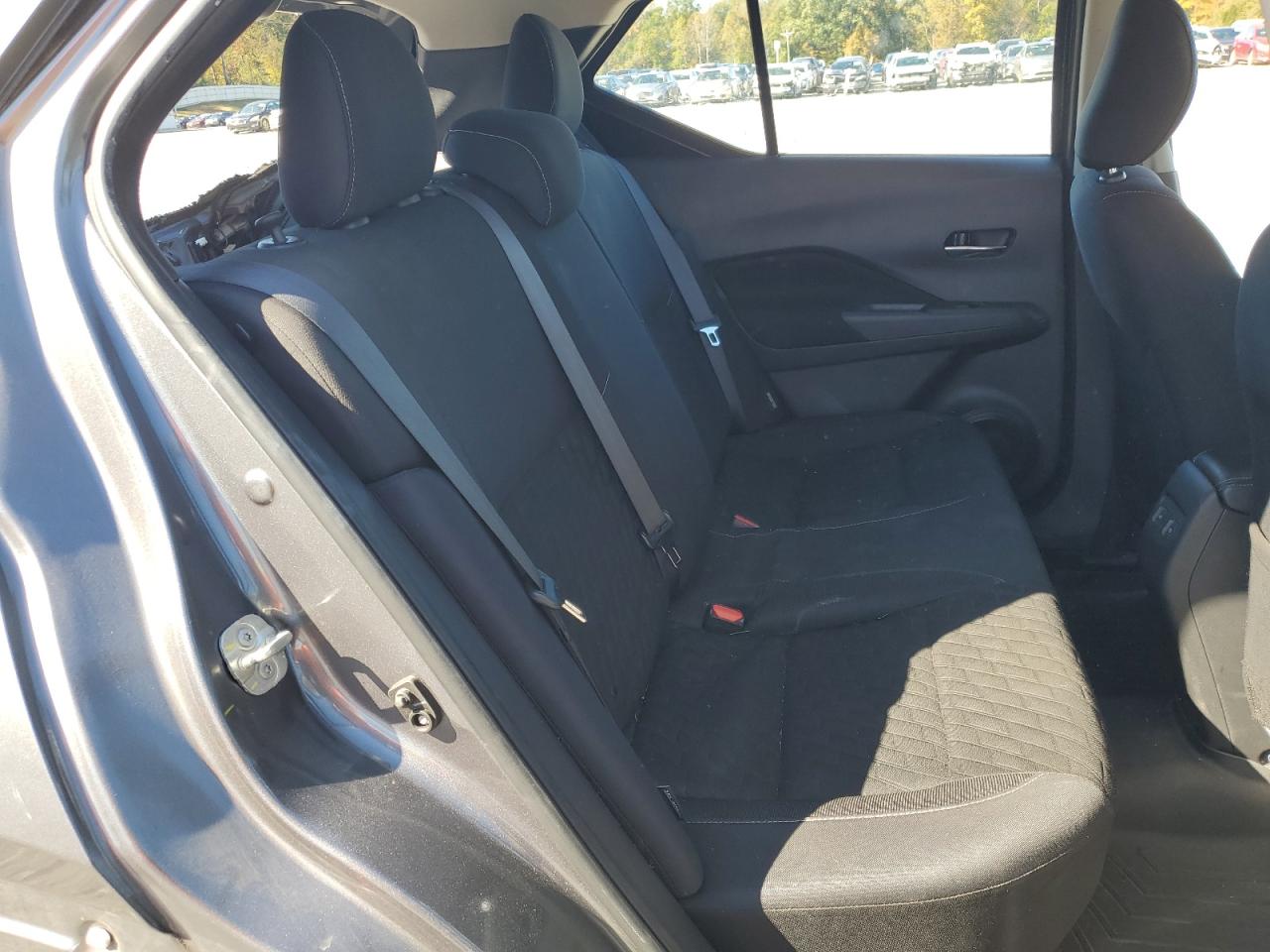 Nissan Kicks Sv Image 7