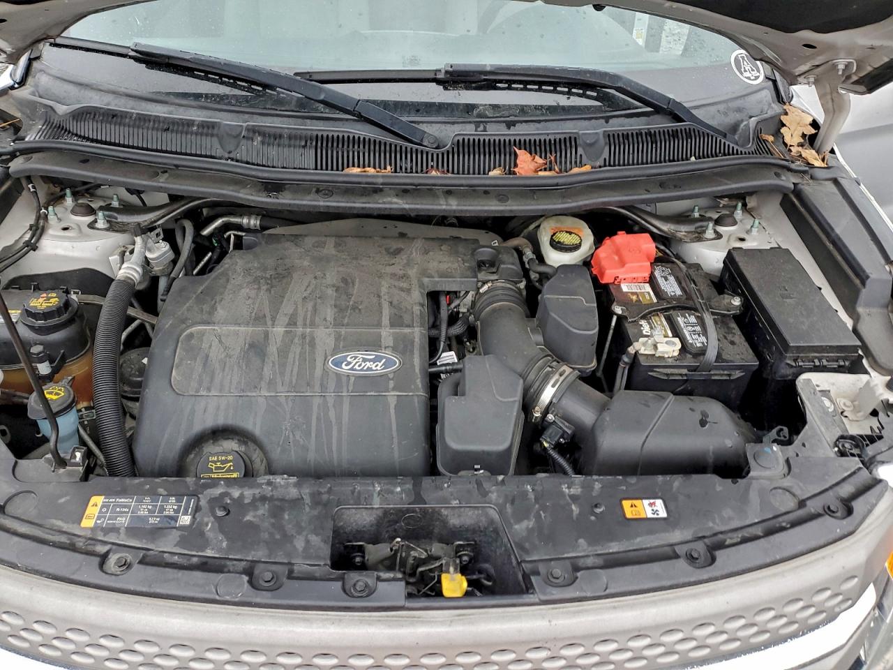 Ford Explorer Image 2