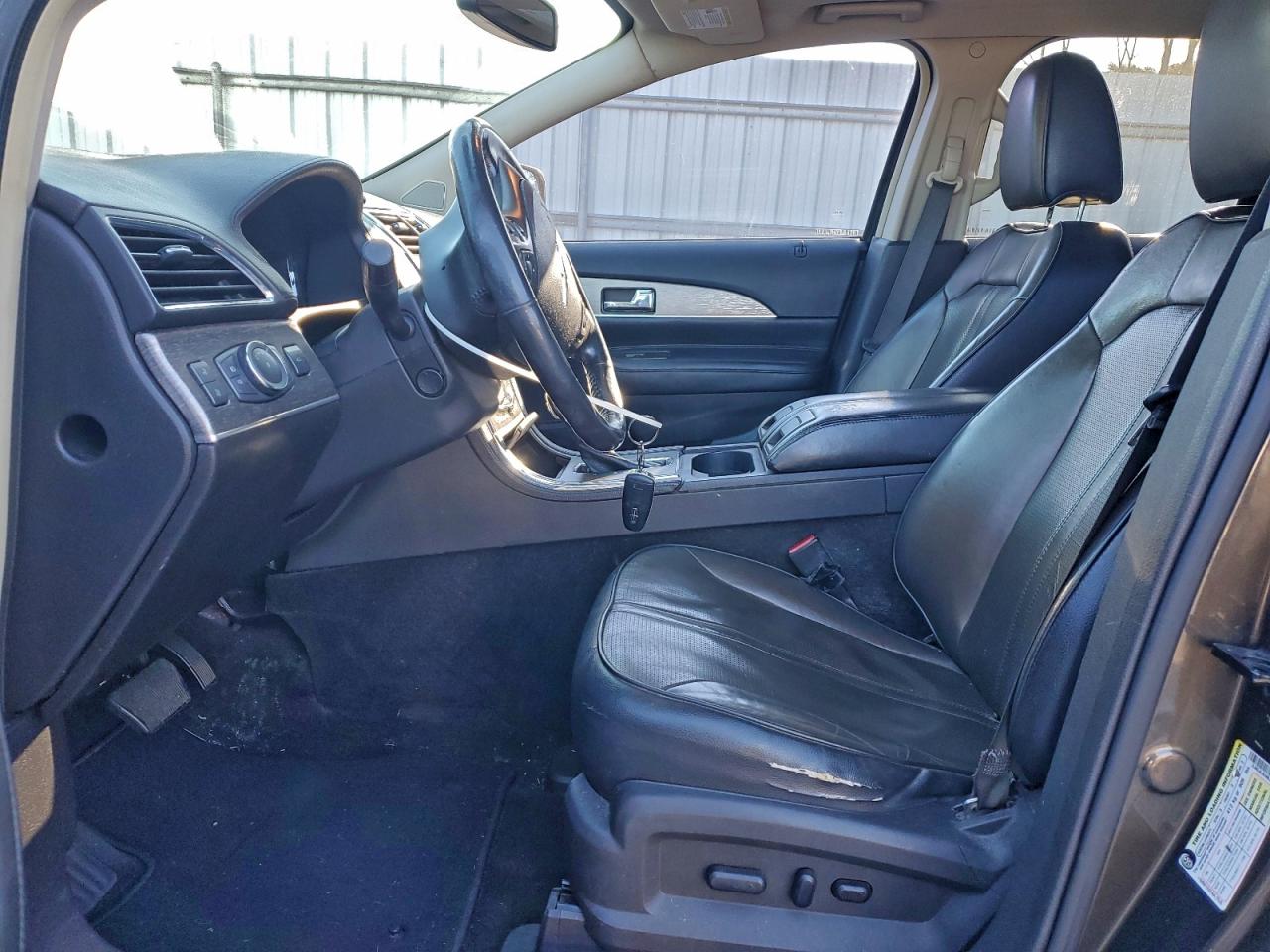 Lincoln MKX Image 13