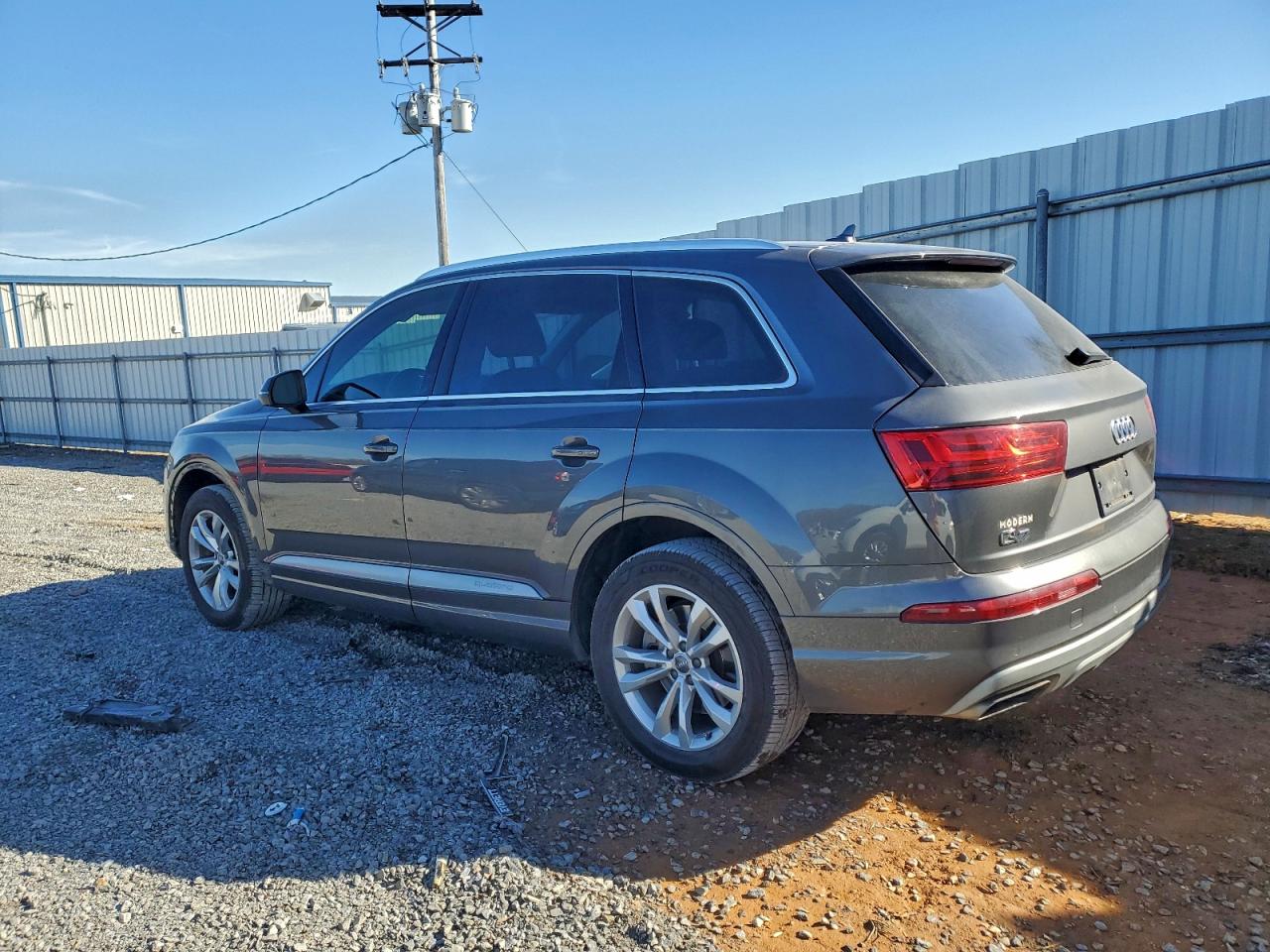 Audi Q7 Premium Image 3