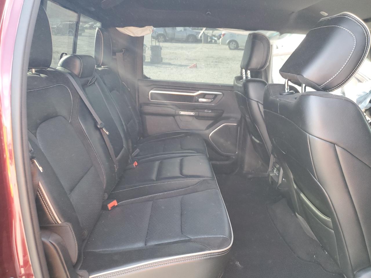 Ram 1500 Laramie Image 7