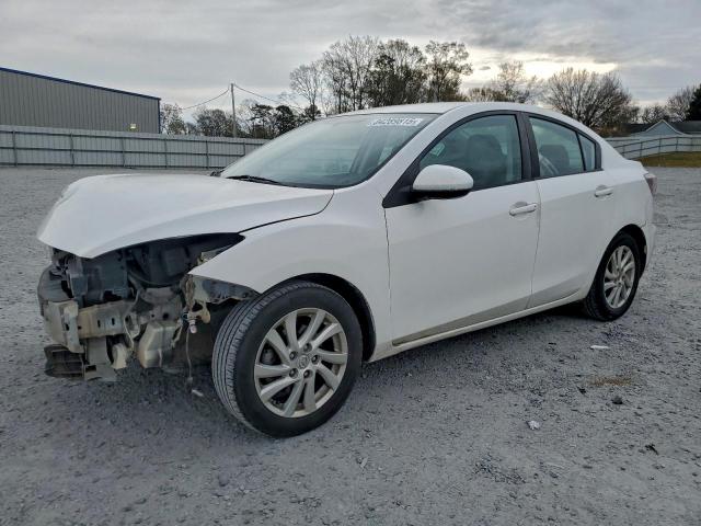  Salvage Mazda 3