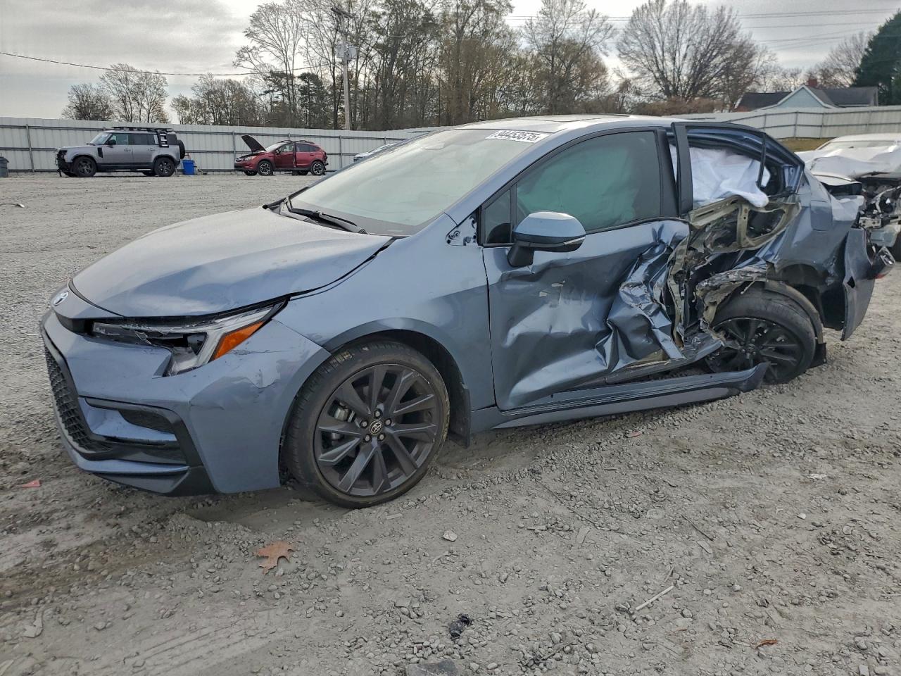 Toyota Corolla Xse Image 1