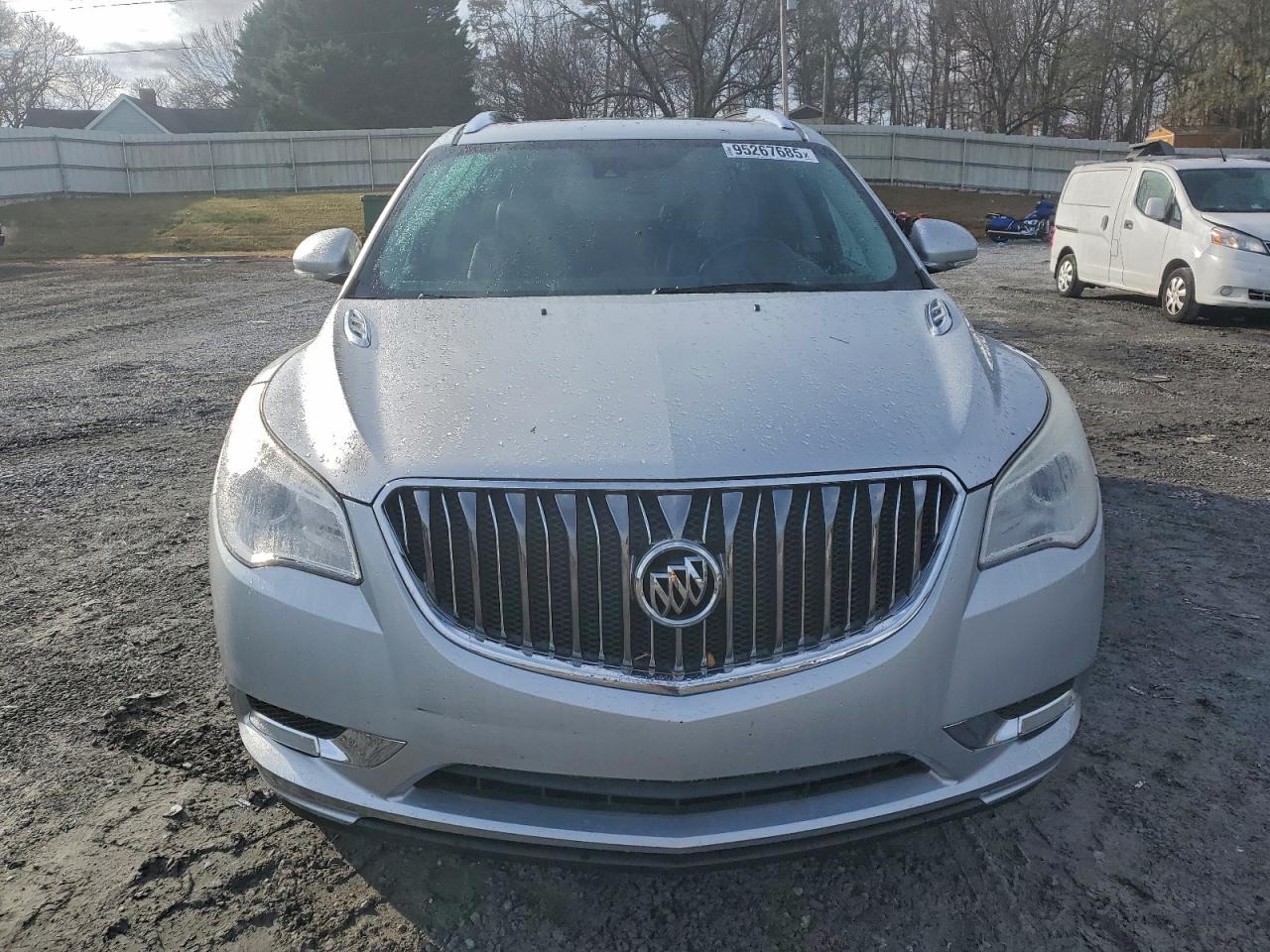 Buick Enclave Image 6