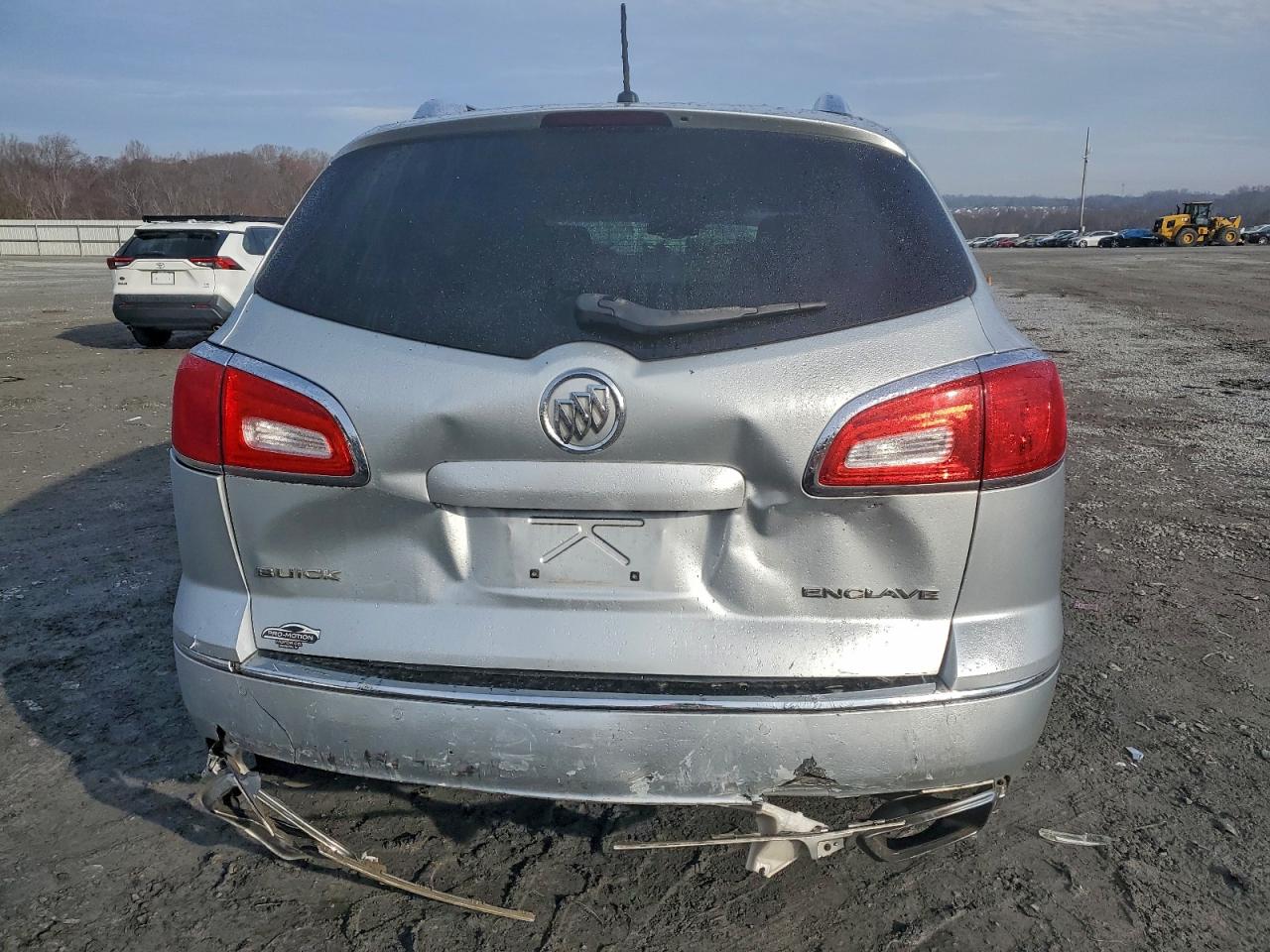 Buick Enclave Image 3