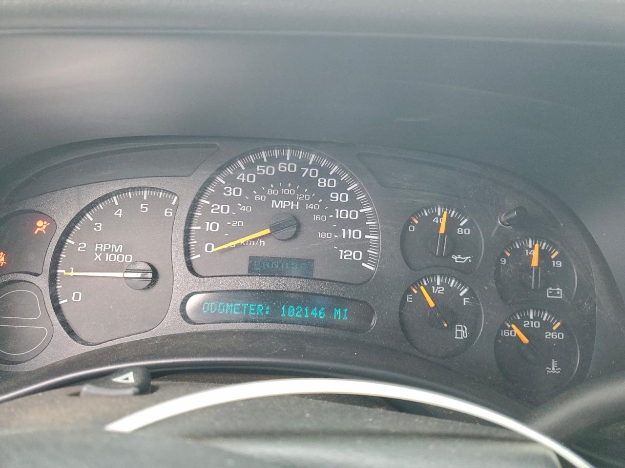 Chevrolet Silverado C1500 Image 9