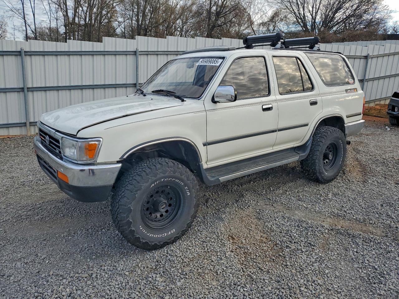 Toyota 4Runner Vn39 Sr5 Image 1