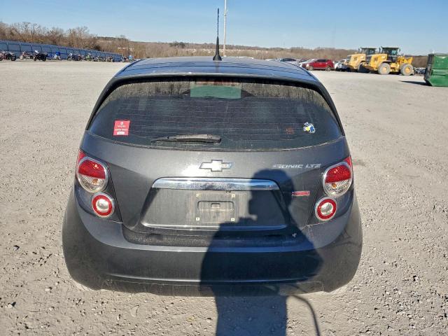 Chevrolet Sonic Ltz Image 7