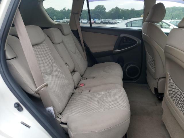 Toyota RAV4 Limited Image 9