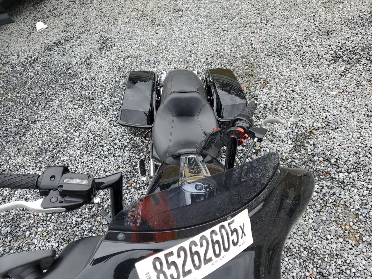 Harley-Davidson Fl Street Glide Image 8