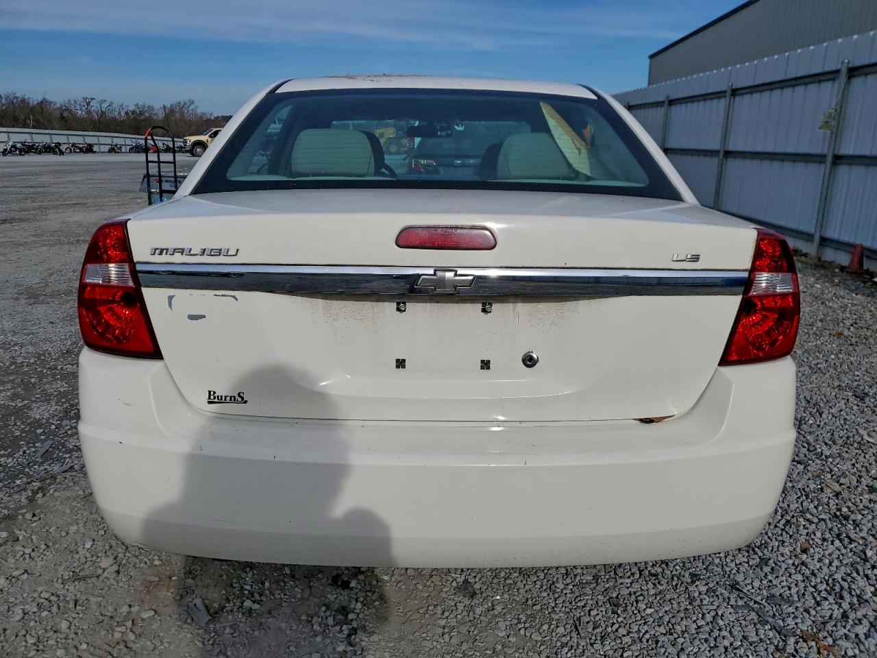 Chevrolet Malibu Ls Image 4