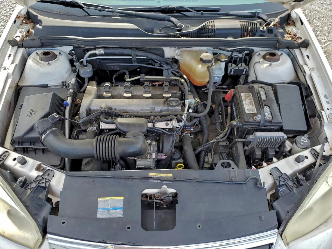 Chevrolet Malibu Ls Image 2