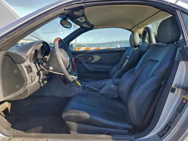 Mercedes-Benz Slk-class 320 Image 3