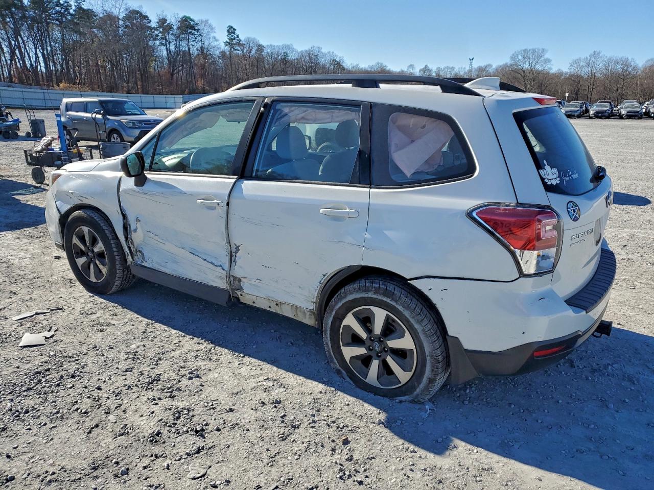 Subaru Forester 2.5i Image 11