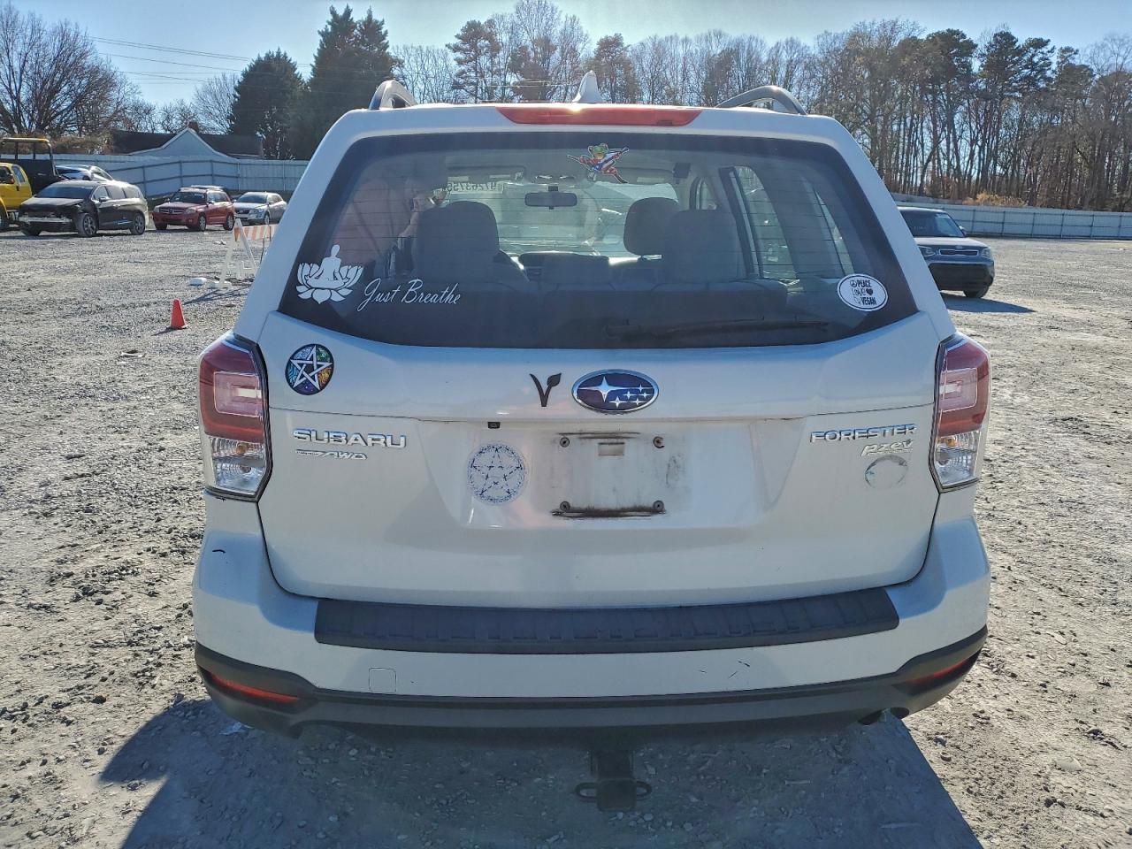 Subaru Forester 2.5i Image 7