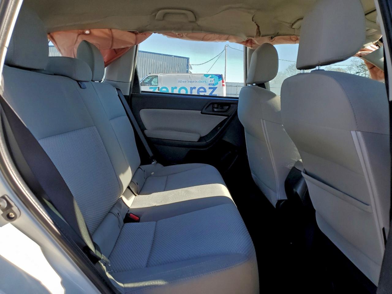 Subaru Forester 2.5i Image 6