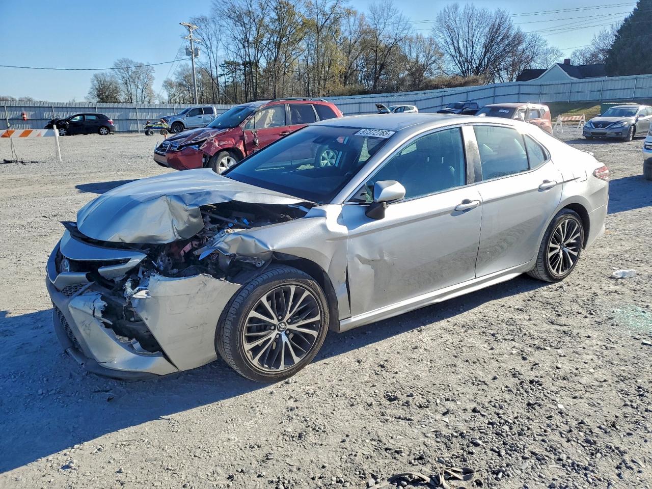 Toyota Camry L Image 1