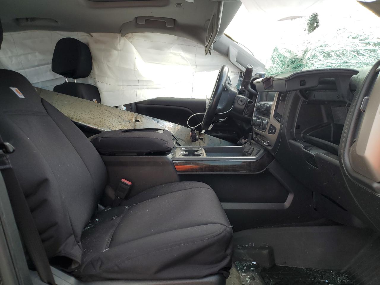 GMC Sierra K2500 Denali Image 8