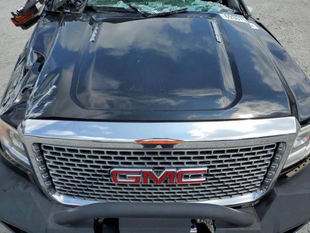 GMC Sierra K2500 Denali Image 2