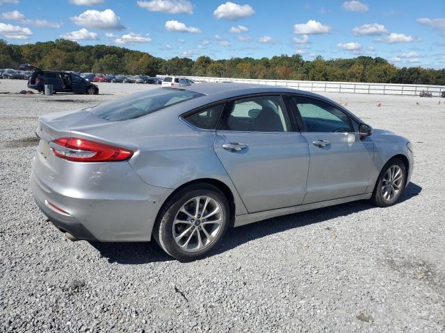 Ford Fusion Se Image 8