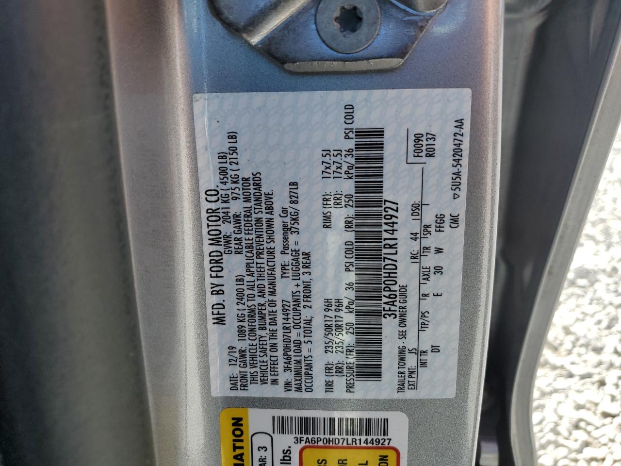 Ford Fusion Se Image 6