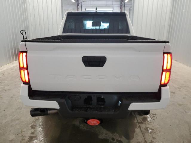 Toyota Tacoma Double Cab Image 11