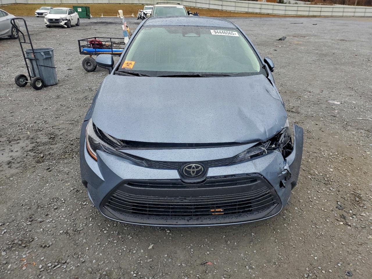 Toyota Corolla Le Image 4