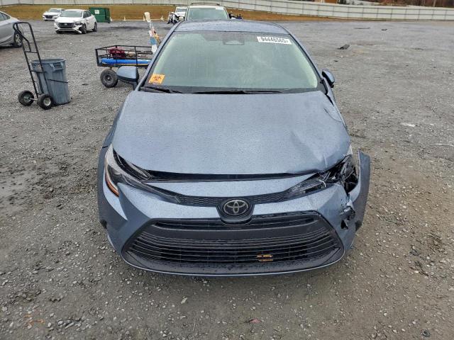 Toyota Corolla Le Image 4