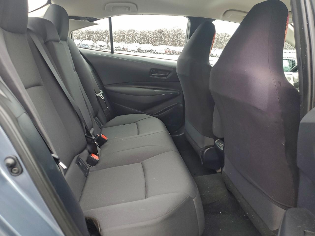 Toyota Corolla Le Image 11