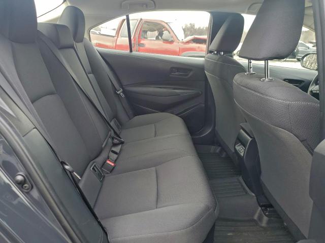 Toyota Corolla Le Image 10