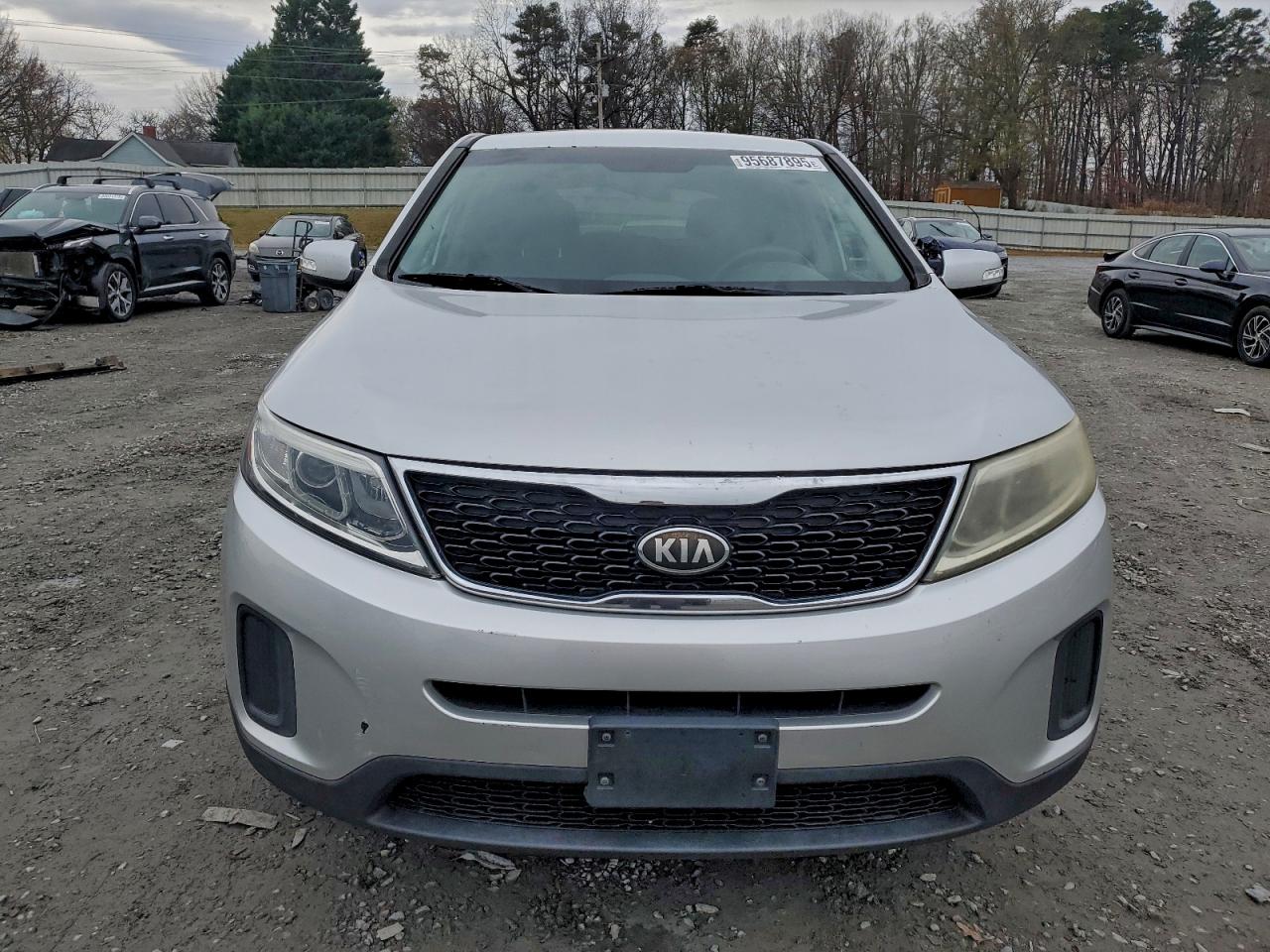 Kia Sorento Lx Image 13