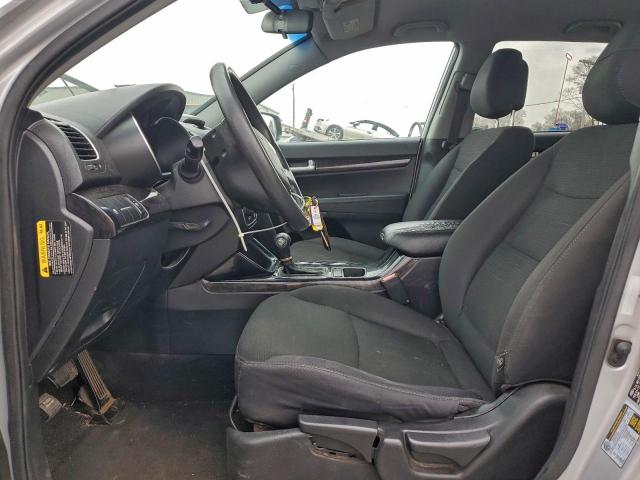 Kia Sorento Lx Image 10