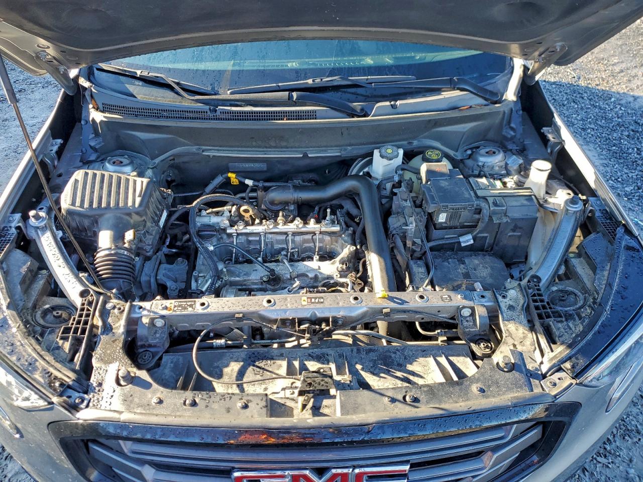 GMC Terrain Sle Image 2