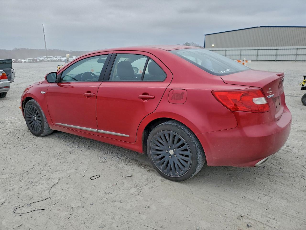 Suzuki Kizashi Se Image 11