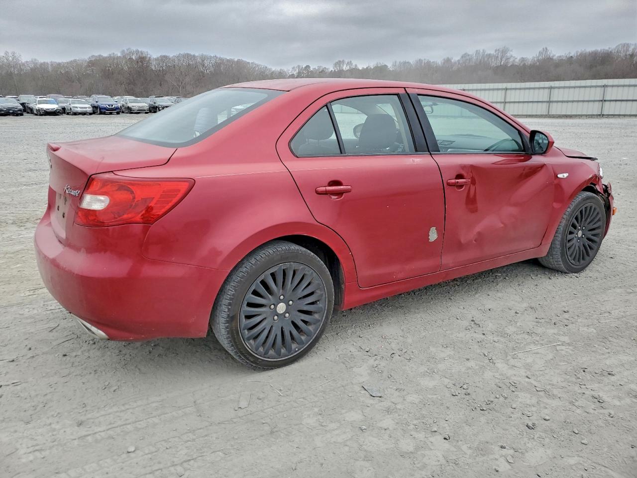 Suzuki Kizashi Se Image 3