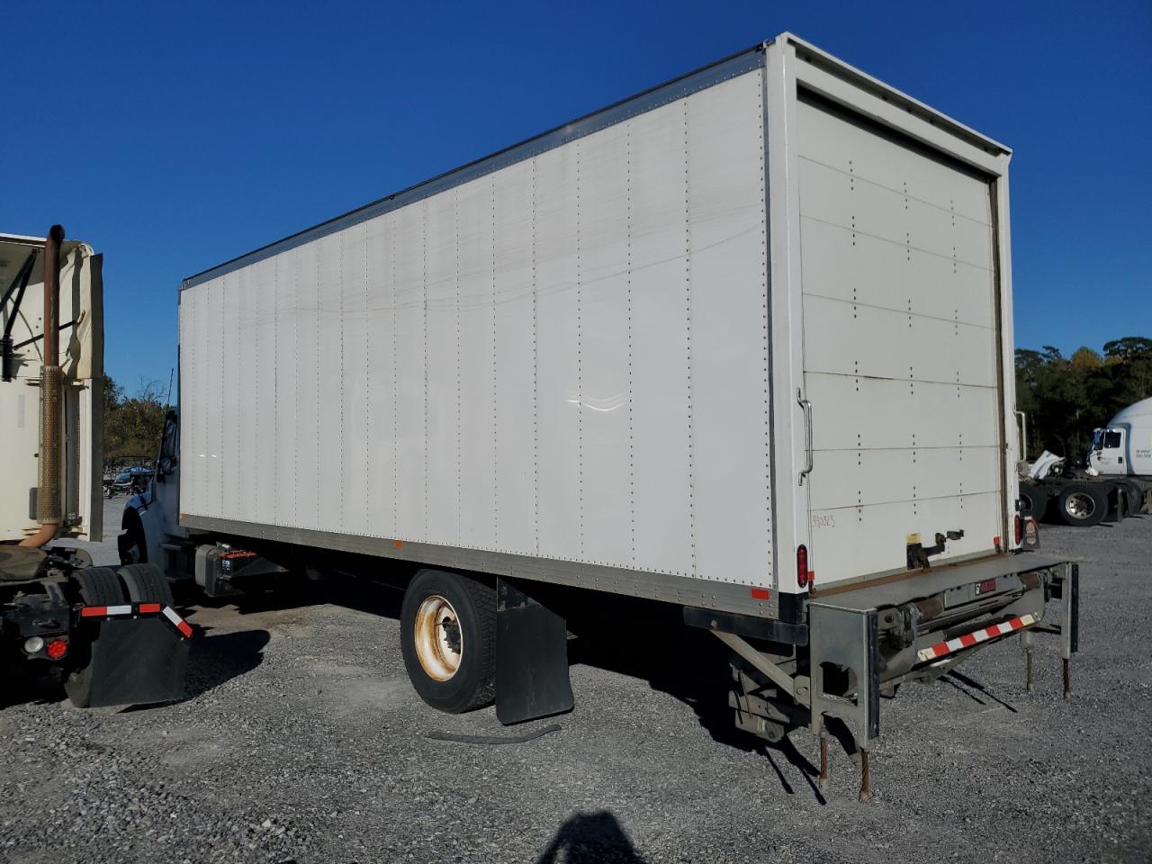 Freightliner M2 106 Medium Duty Image 7