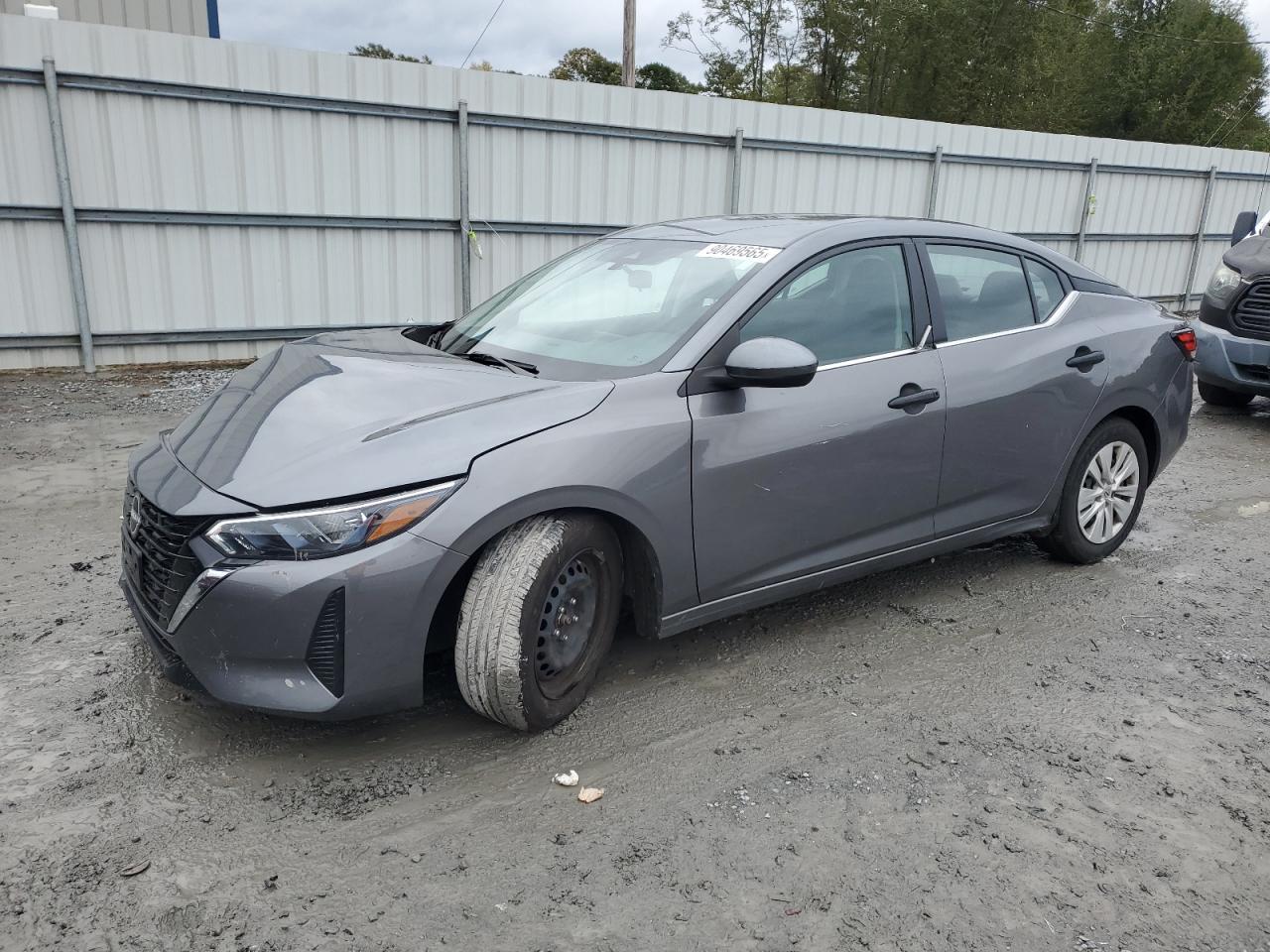 Nissan Sentra S Image 1