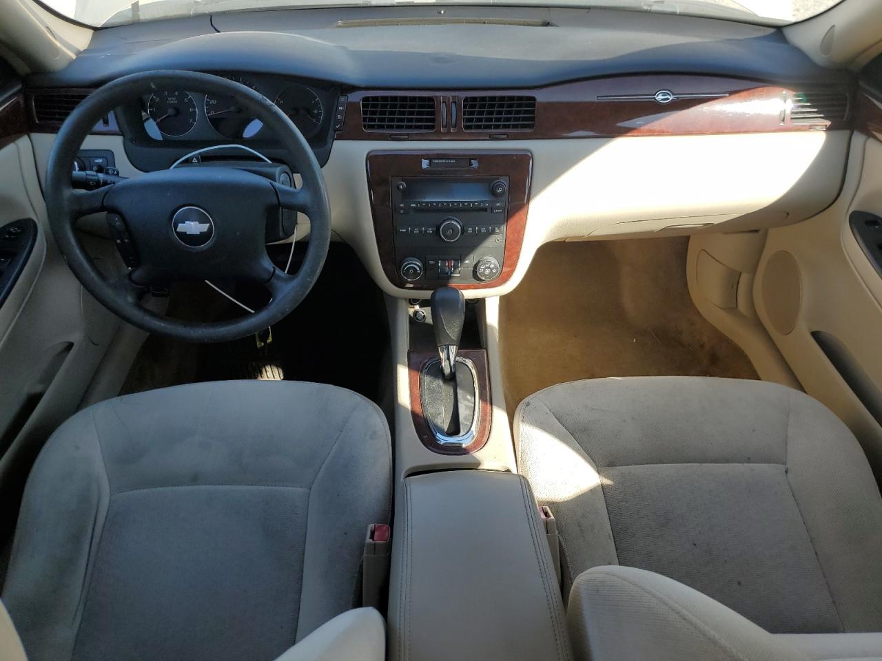 Chevrolet Impala 1lt Image 11