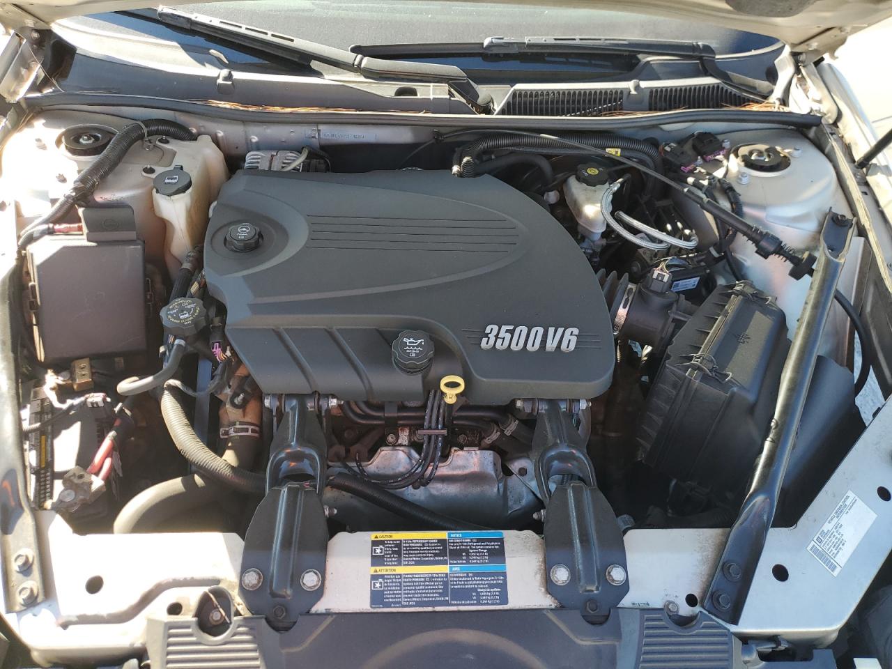 Chevrolet Impala 1lt Image 8