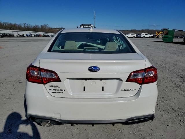 Subaru Legacy 2.5i Premium Image 4