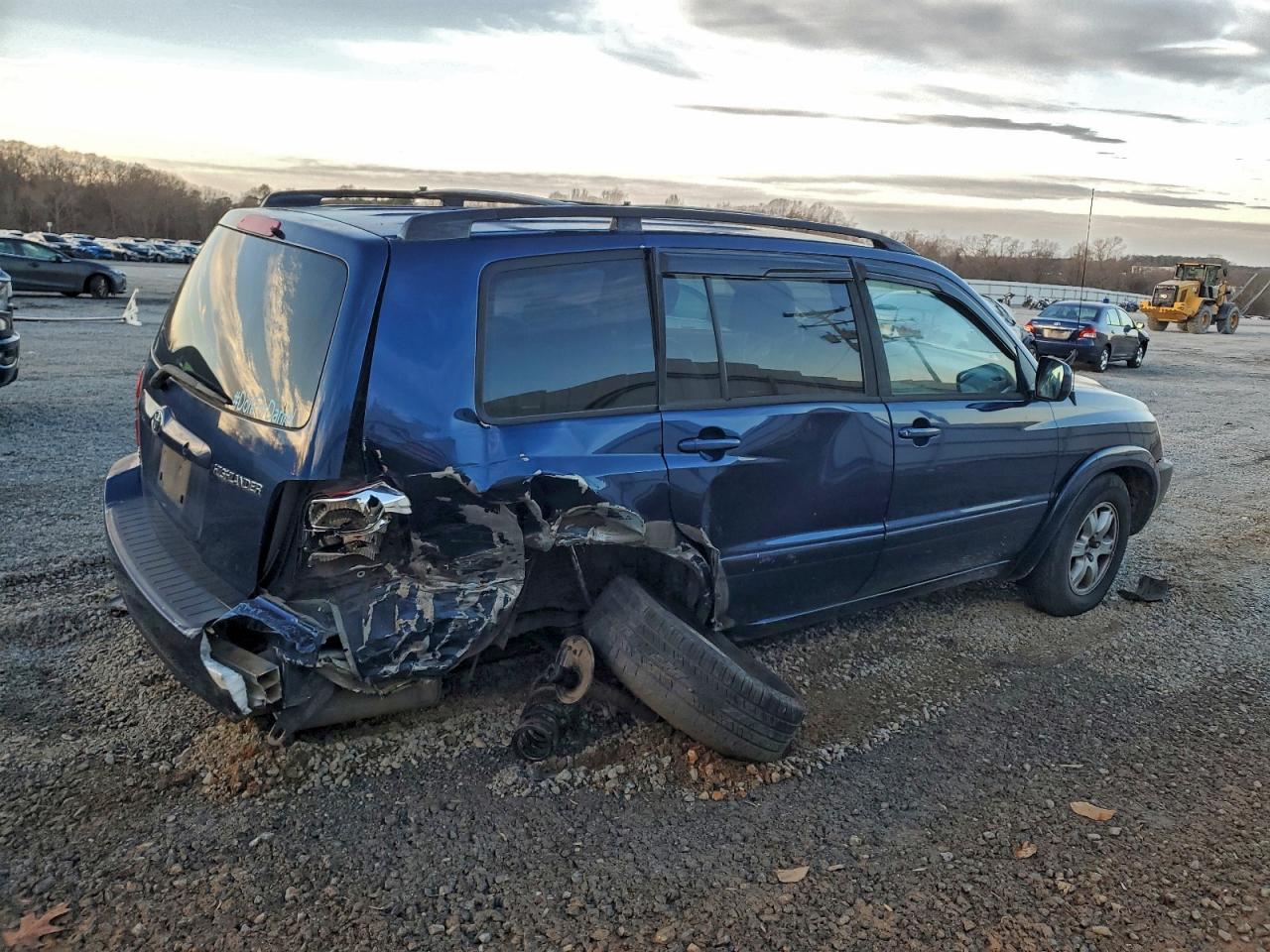 Toyota Highlander Image 3