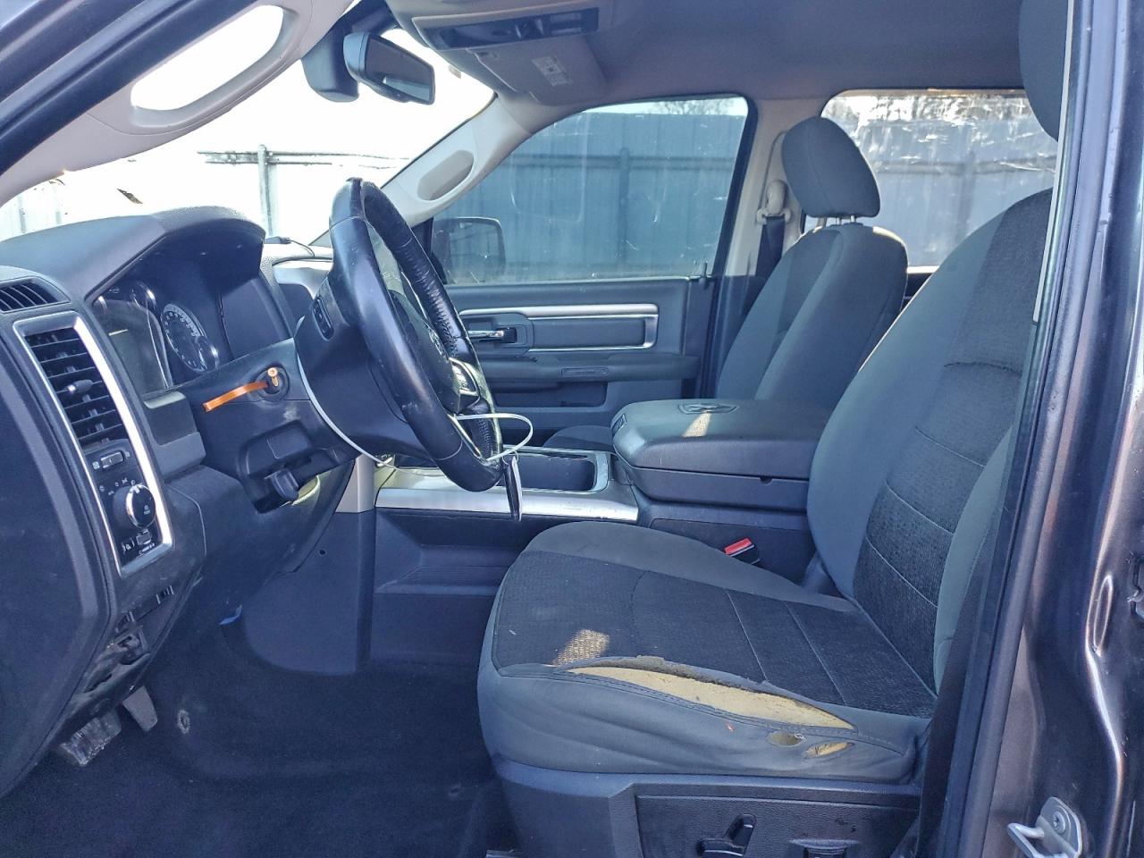 Ram 1500 Slt Image 10