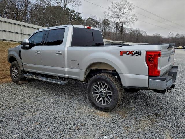 Ford F-250 Super Duty Image 2