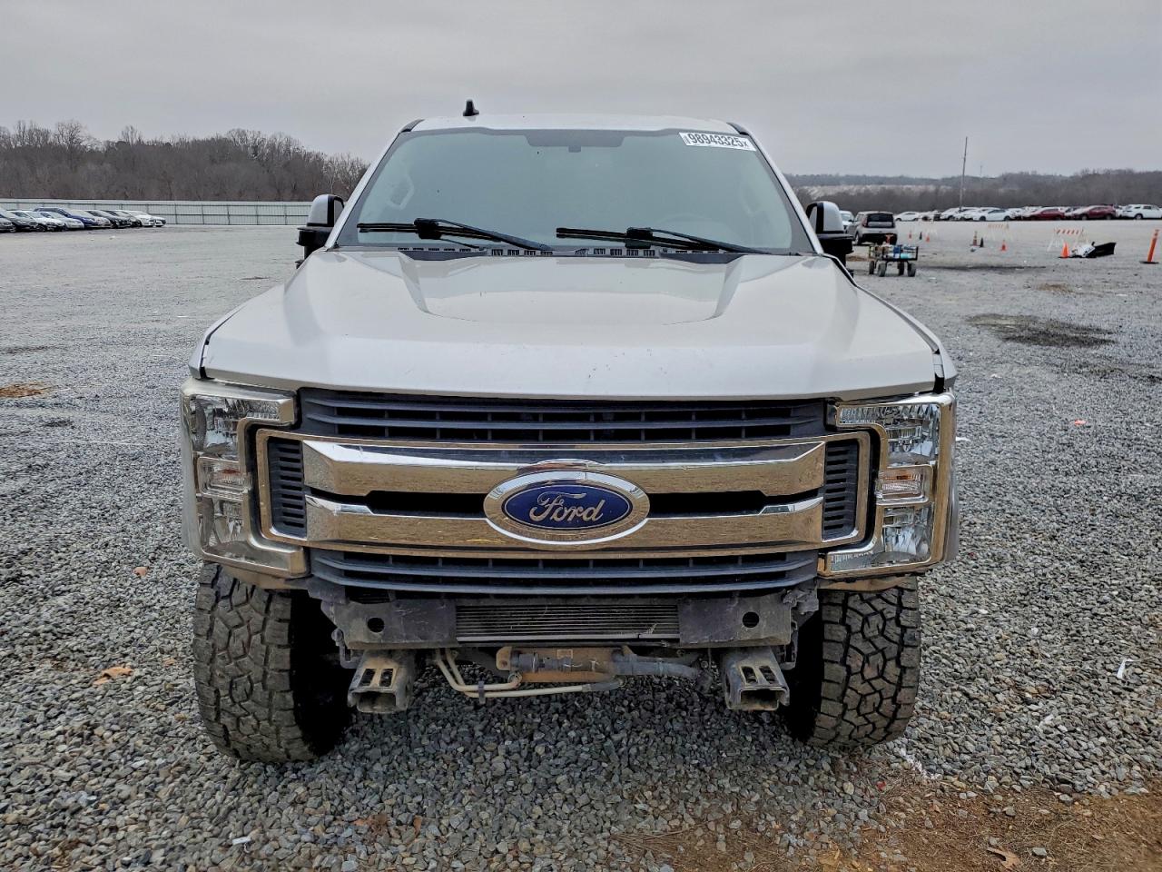 Ford F-250 Super Duty Image 3