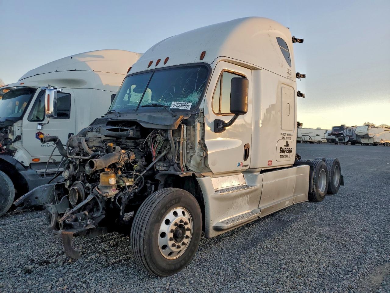 Freightliner Cascadia Image 9