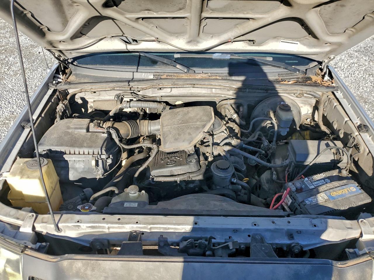 Toyota Tacoma Access Cab Image 6