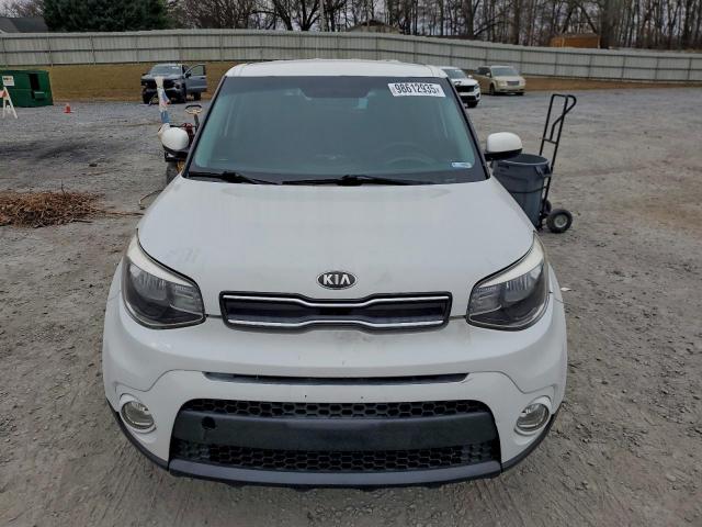 Kia Soul + Image 5