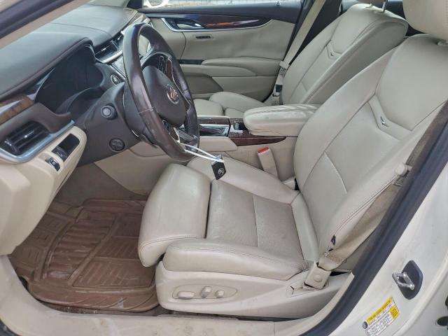 Cadillac XTS Luxury Collection Image 11