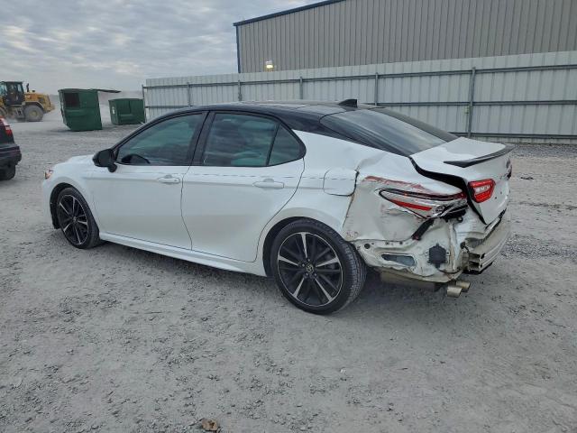 Toyota Camry Xse Image 4